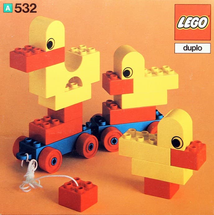 Pull-Along Ducks LEGO set (#532-1, 1976)