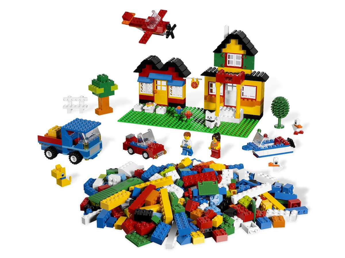 Deluxe Brick Box LEGO set (#5508-1)