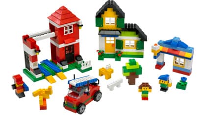 Ultimate Town Building Set LEGO set (#5582-1)