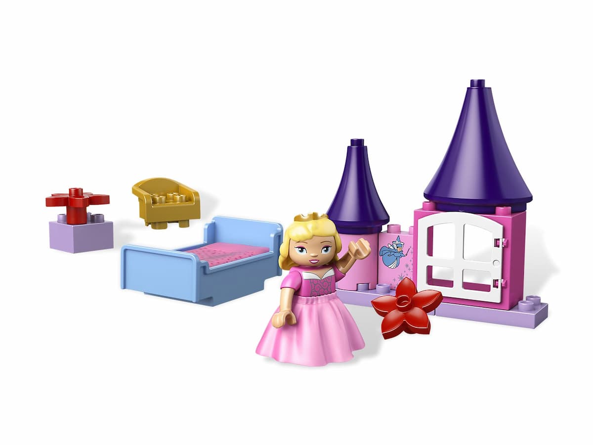 Sleeping Beauty's Chamber LEGO set (#6151-1)