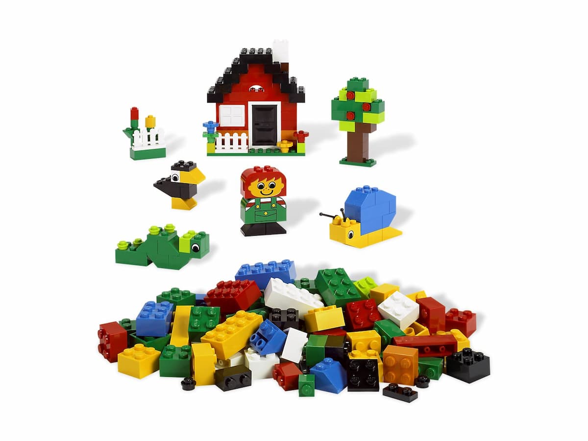 Brick Box LEGO set (#6161-1)