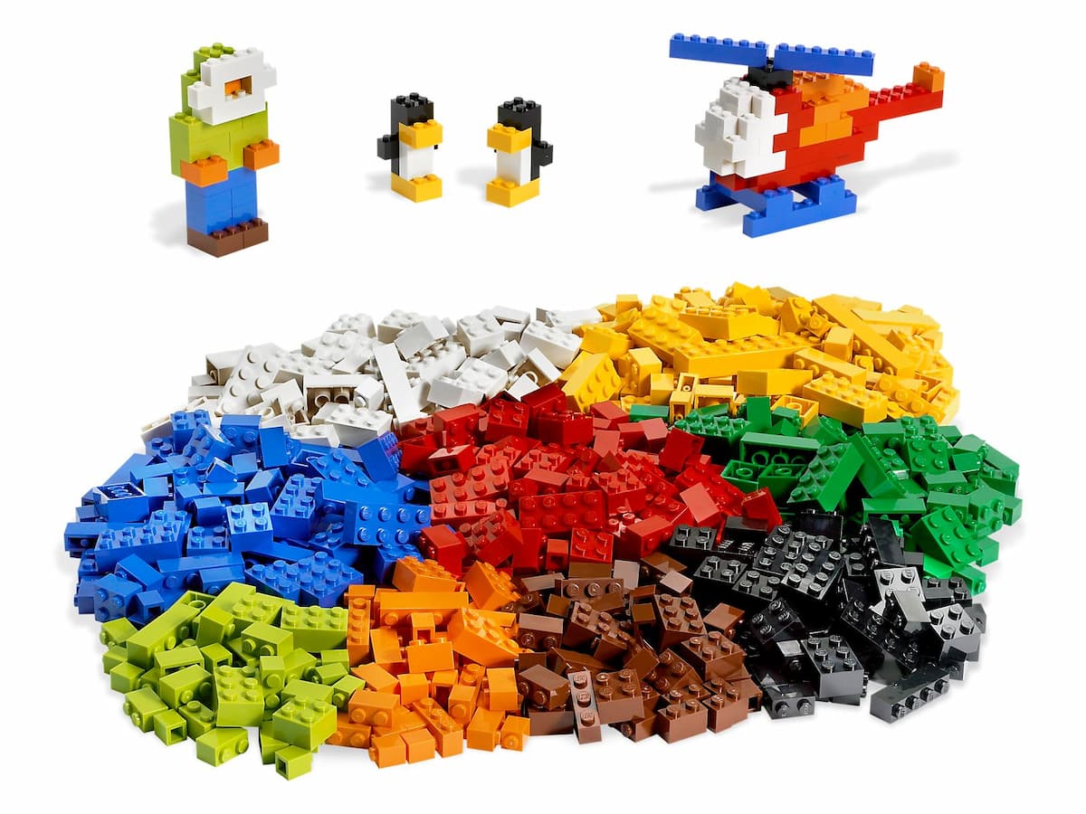 Basic Bricks Deluxe LEGO set (#6177-1)