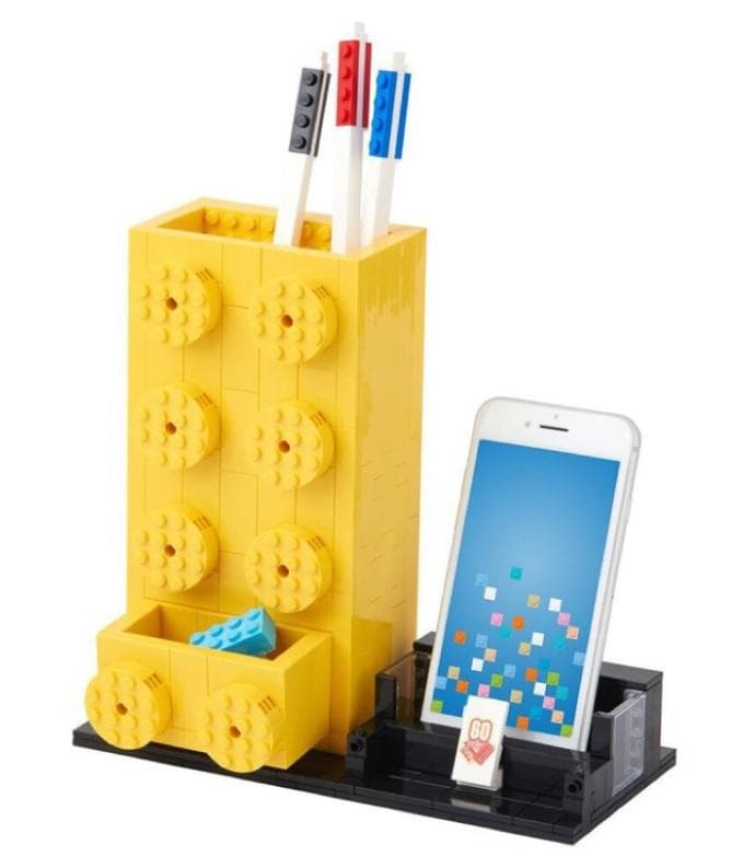 60th Anniversary Yellow Pencil Pot LEGO set (#6258619-1)
