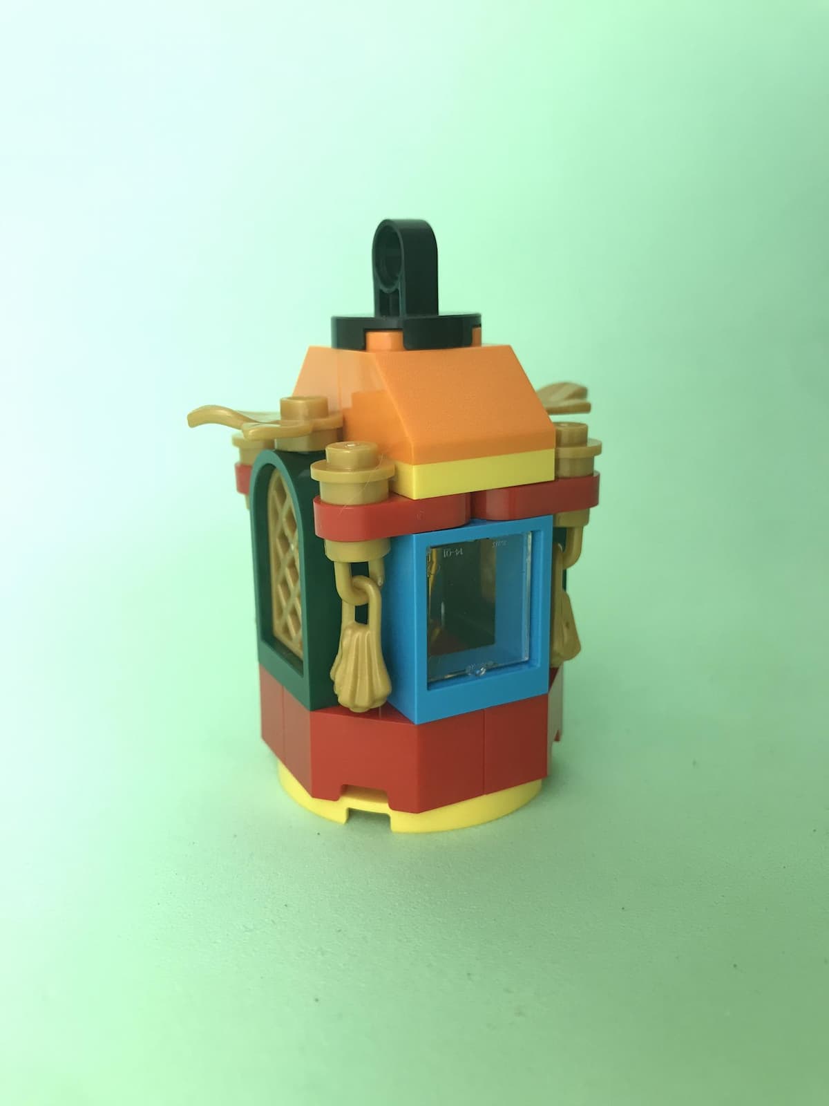 Lantern LEGO set (#6290485-1)