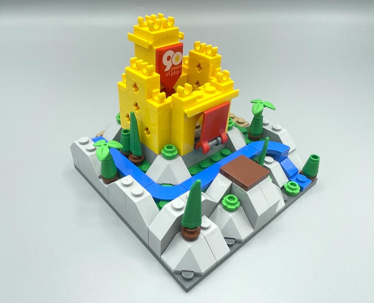 90th Anniversary Mini Castle LEGO set (#6426244-1)