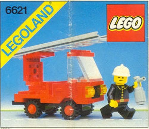 Fire Truck LEGO set (#6621-1, 1984)