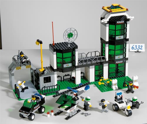 Police Headquarters LEGO set (#6636-1)