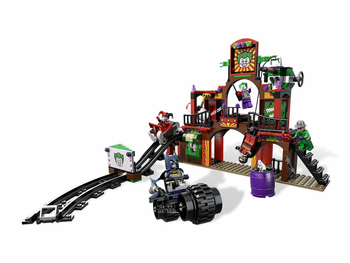 The Dynamic Duo Funhouse Escape LEGO set (#6857-1)