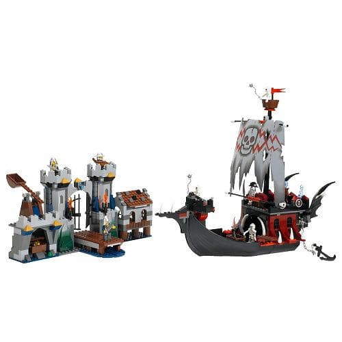 Skeleton Ship Attack LEGO set (#7029-1)