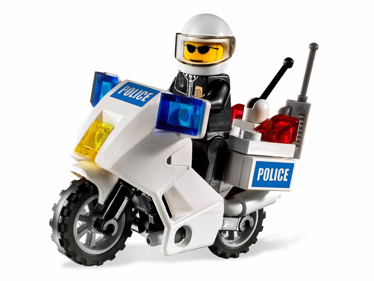 Police Motorcycle (Blue Sticker Version) LEGO set (#7235-2)
