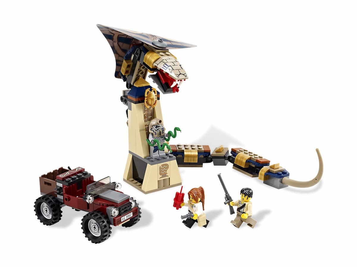 Cursed Cobra Statue LEGO set (#7325-1)