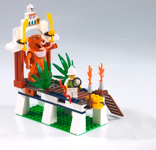 Tygurah's Roar LEGO set (#7411-1)