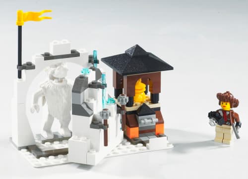 Yeti's Hideout LEGO set (#7412-1)