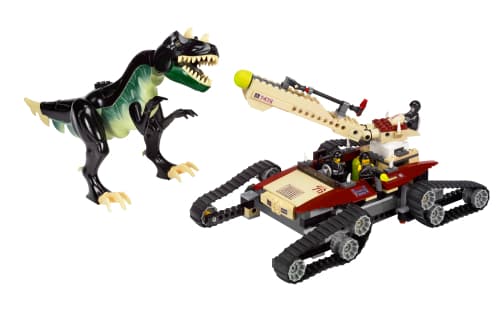 Iron Predator vs. T-Rex LEGO set (#7476-1)