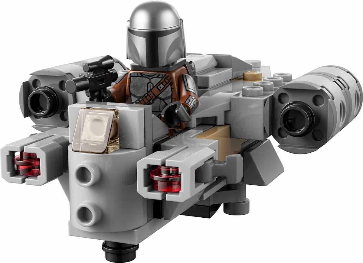 The Razor Crest Microfighter LEGO set (#75321-1, 98 pieces)