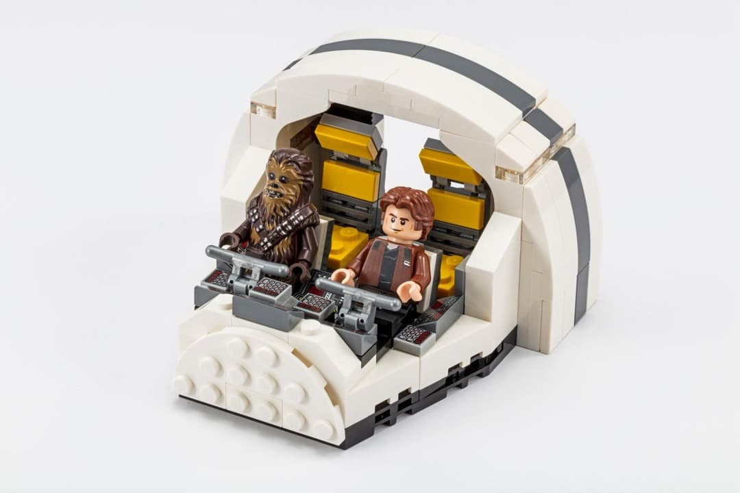 Millennium Falcon Cockpit LEGO set (#75512-1, 2018)