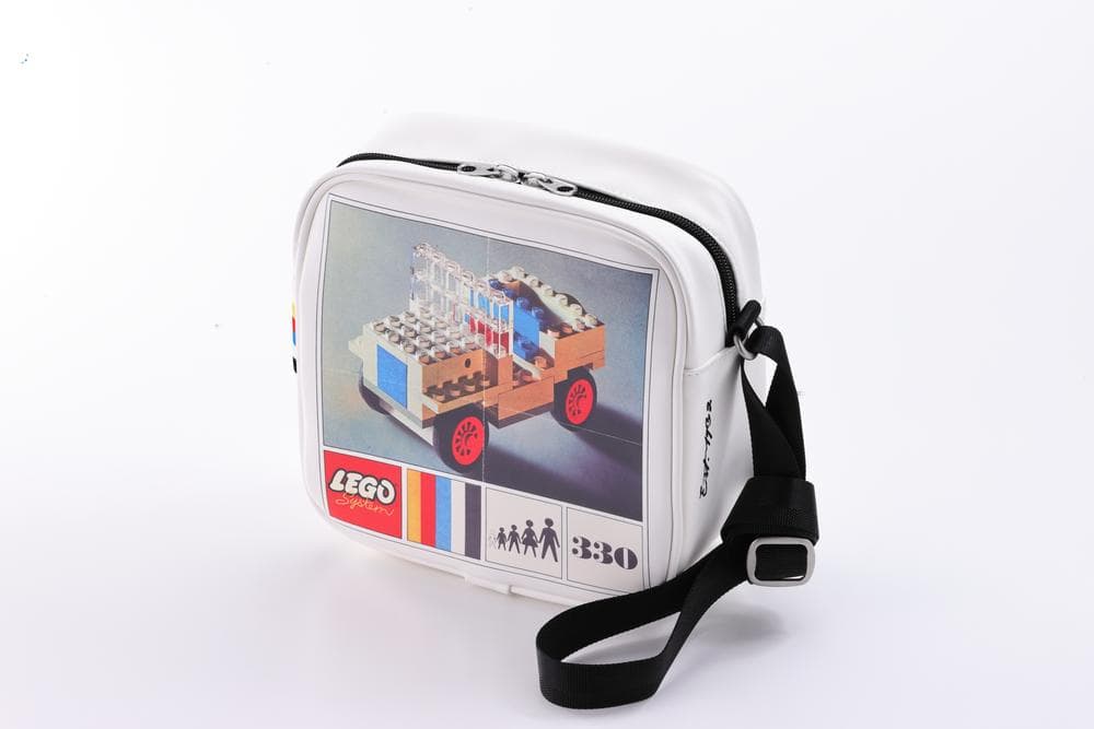 Vintage Crossbody Bag LEGO Bags, Totes, & Luggage set (#757894513177-1, 2021)