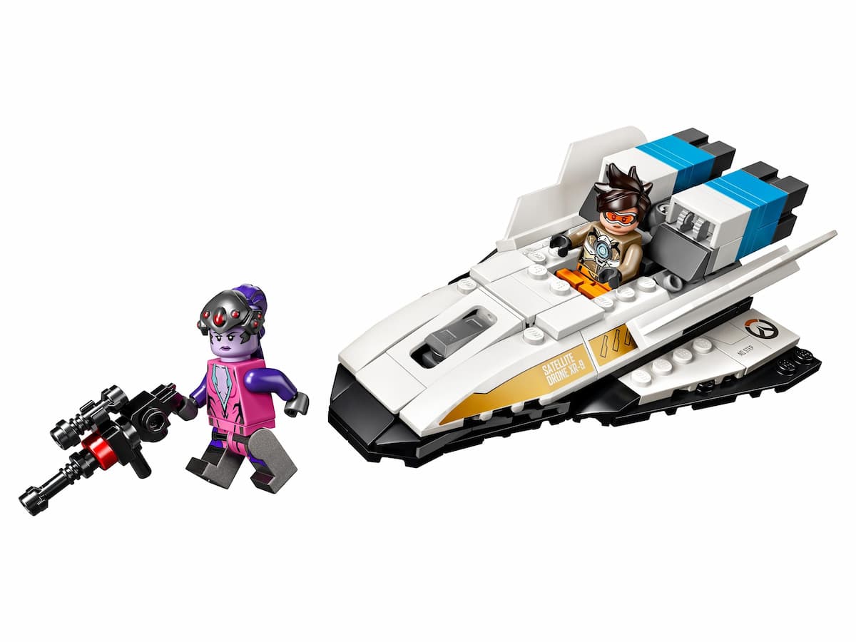 Tracer vs. Widowmaker LEGO set (#75970-1)