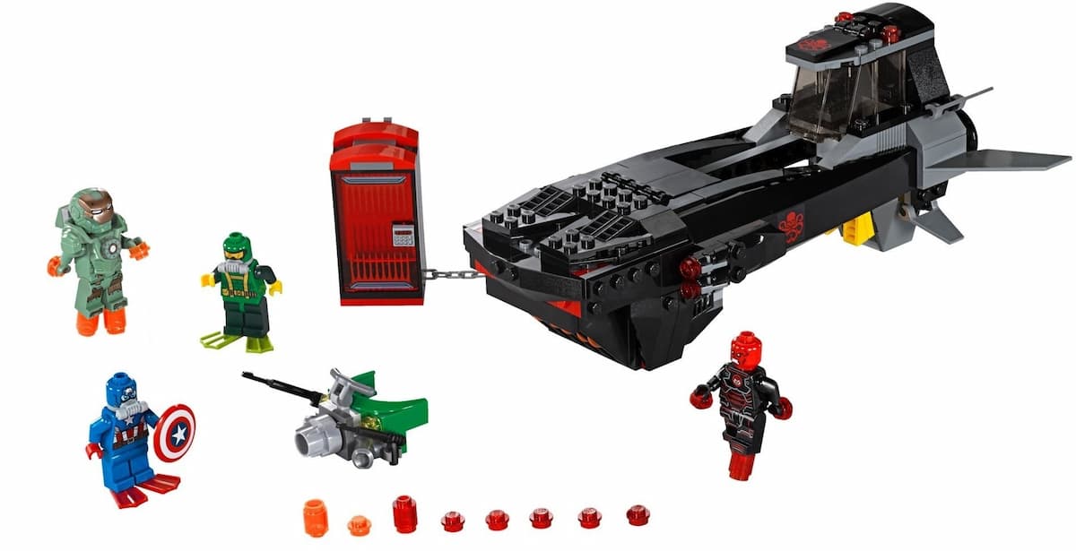 Iron Skull Sub Attack LEGO set (#76048-1)
