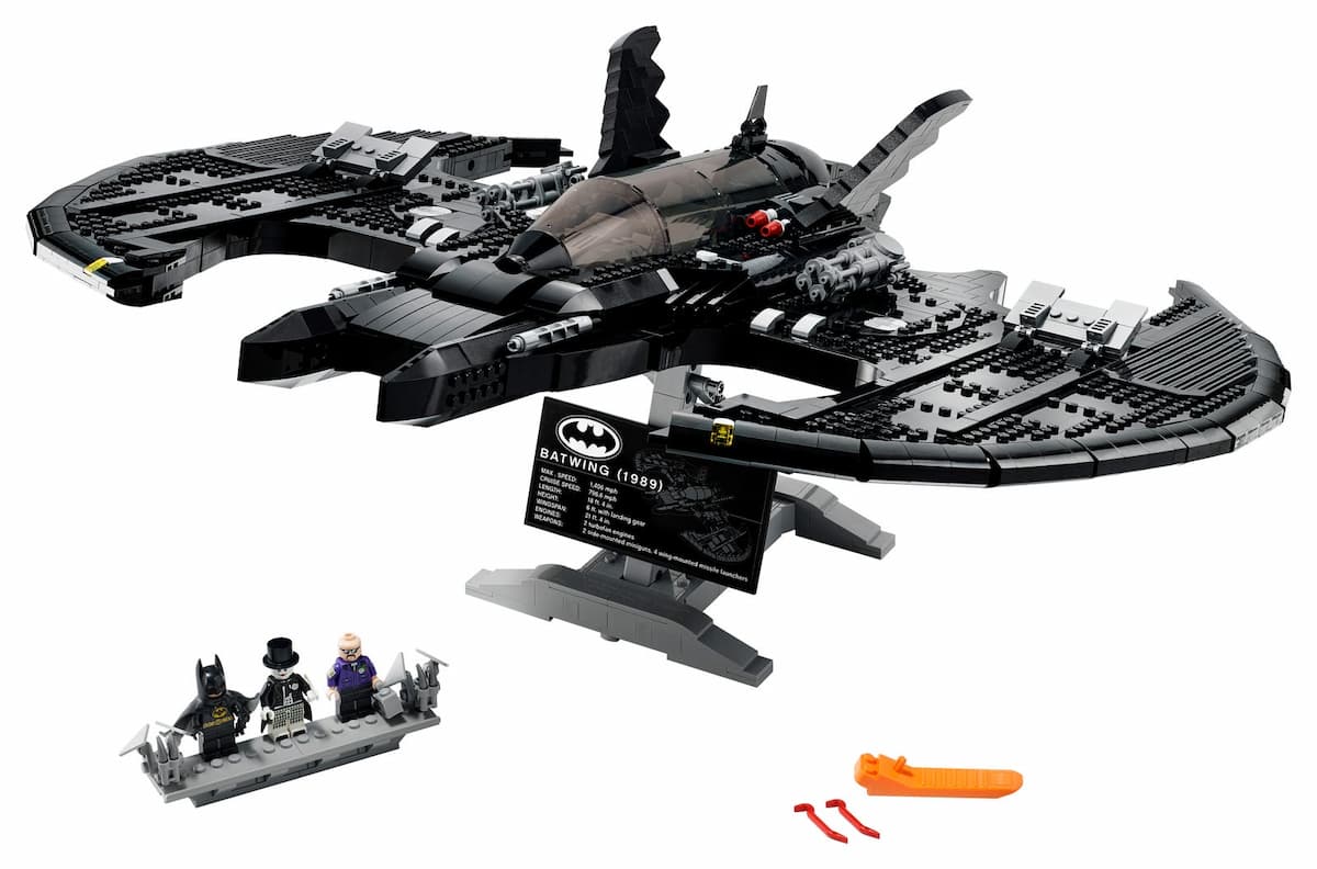 1989 Batwing LEGO set (#76161-1)