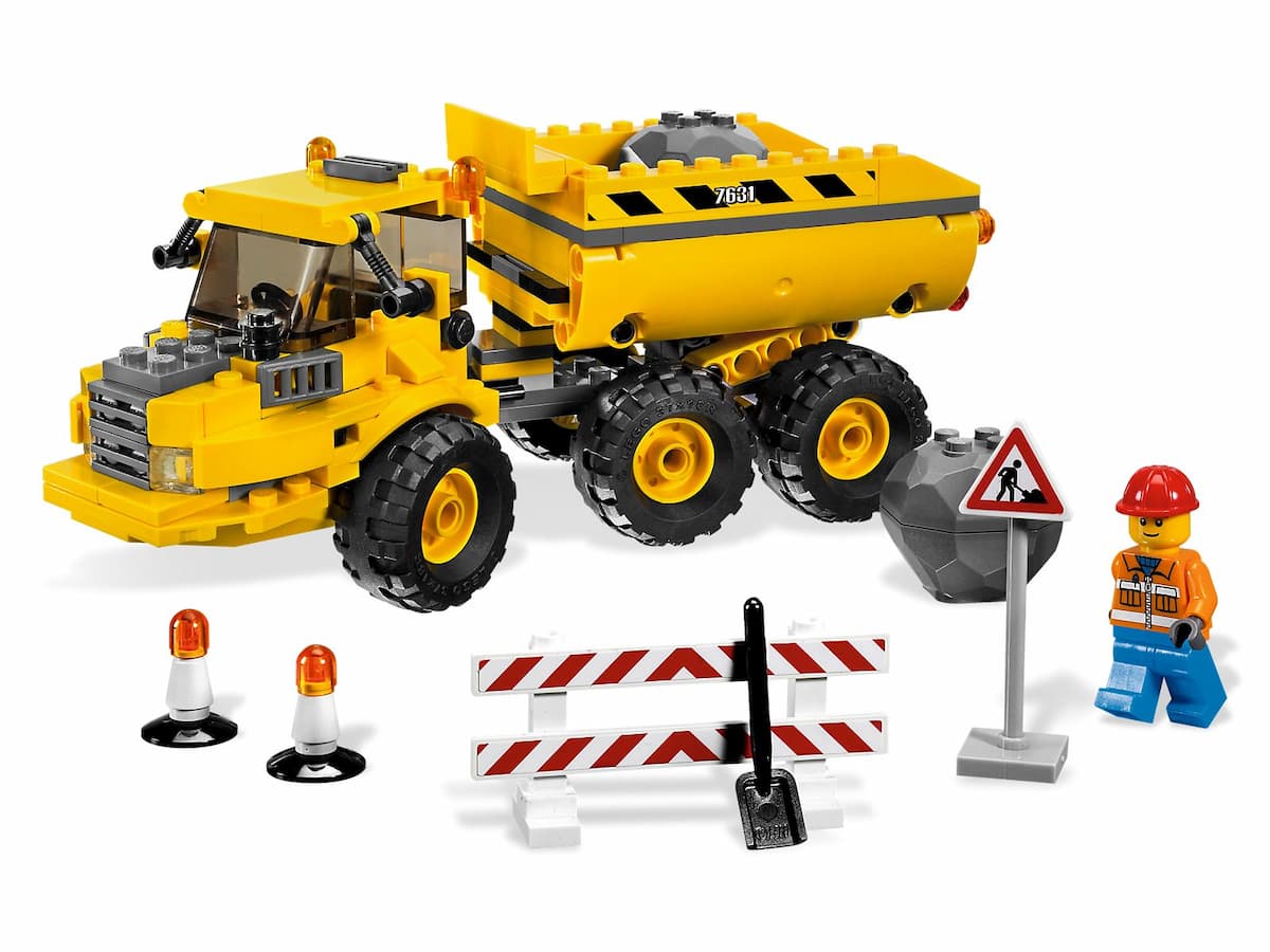 Dump Truck LEGO set (#7631-1)
