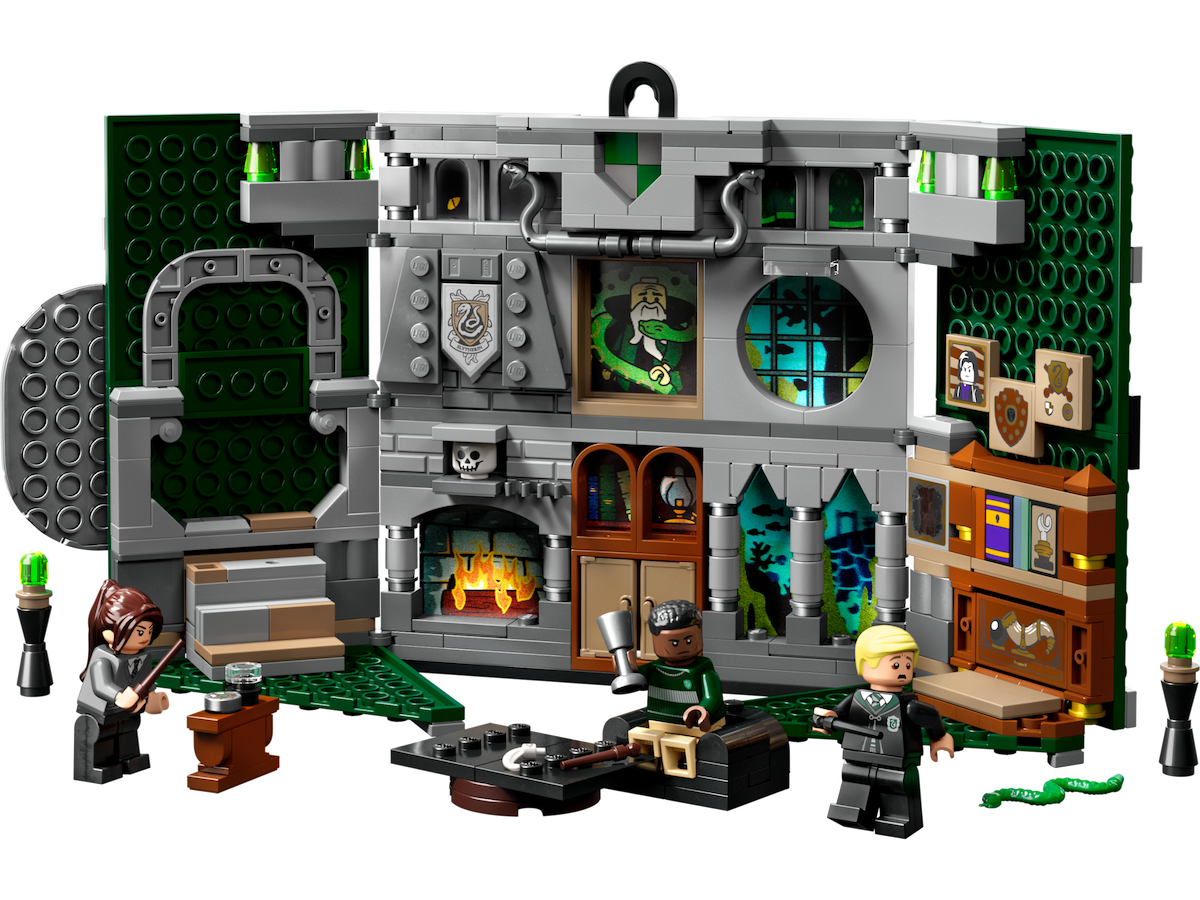 Slytherin House Banner LEGO set (#76410-1)