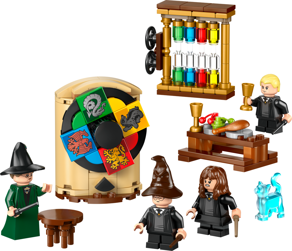 Hogwarts Castle: Sorting Hat Ceremony LEGO set (#76460-1)