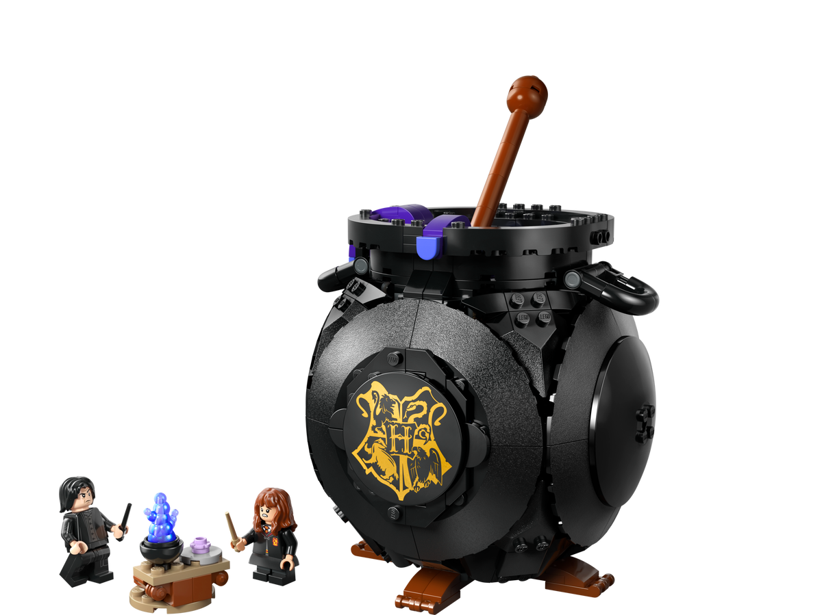Cauldron: Secret Potions Classroom LEGO set (#76464-1)