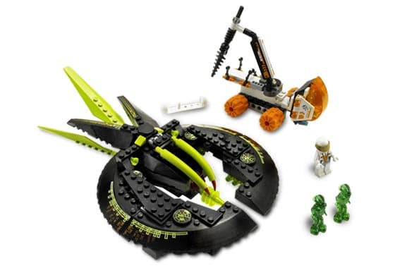 ETX Alien Strike LEGO set (#7693-1)