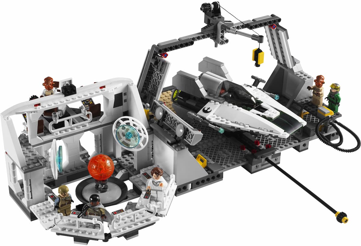 Home One Mon Calamari Star Cruiser - Limited Edition LEGO set (#7754-1)