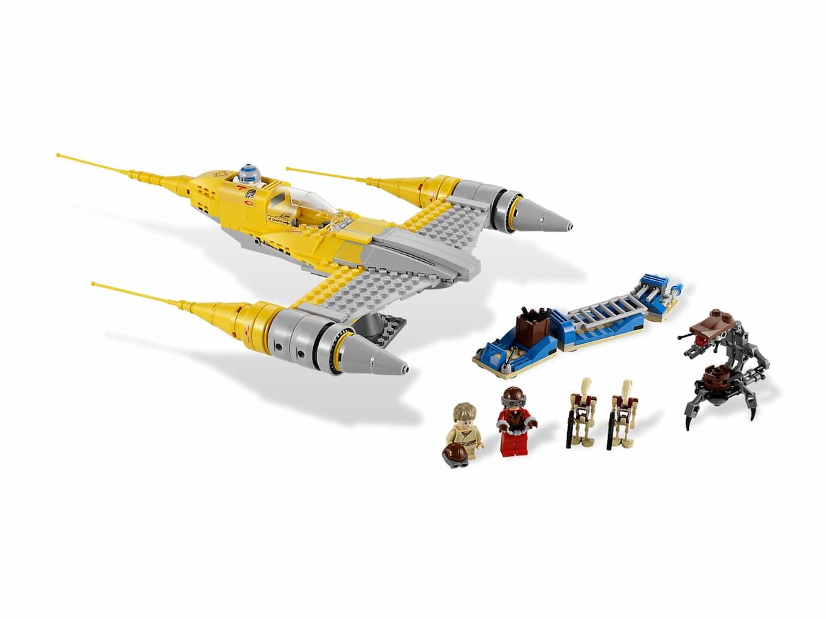 Naboo Starfighter LEGO set (#7877-1, 2011)