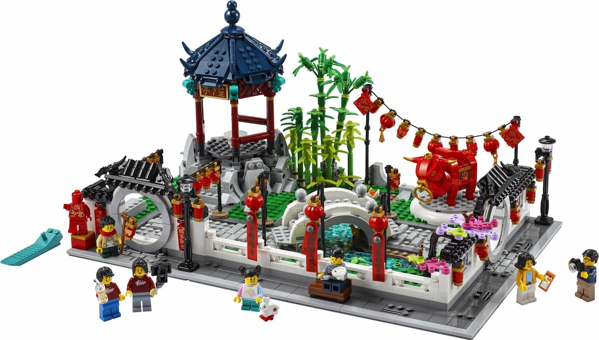 Spring Lantern Festival LEGO set (#80107-1)