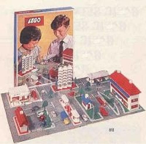 Town Plan - UK, Cardboard box LEGO set (#810-4)
