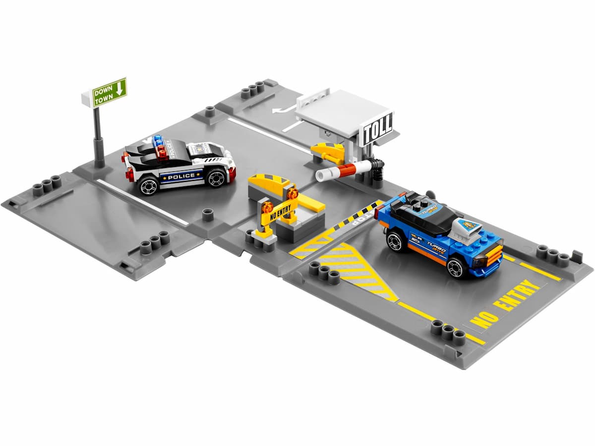 Highway Chaos LEGO set (#8197-1)