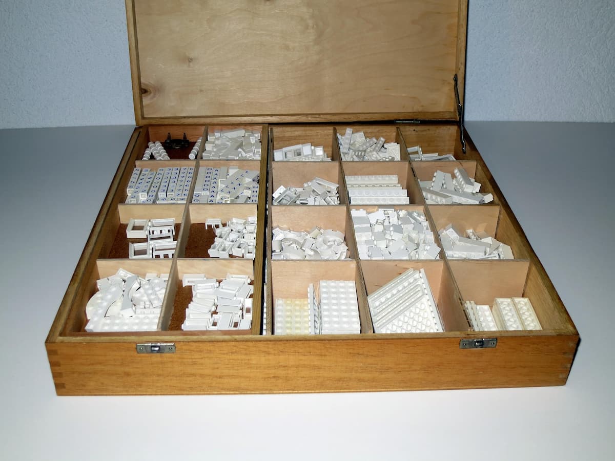 Wooden Storage Box Large (Double Latch) with Contents, with Lattice LEGO set (#820-2)