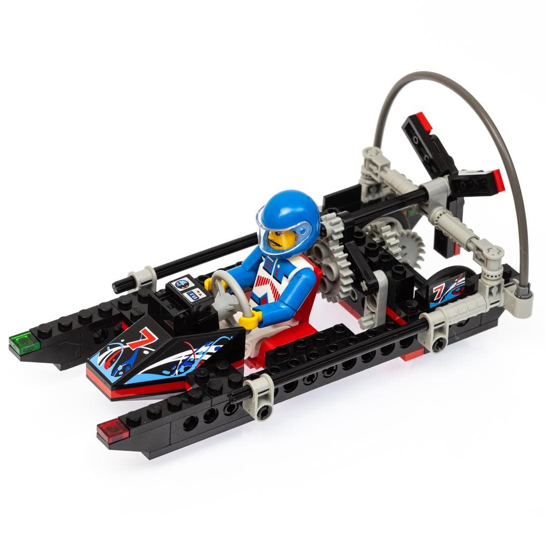 Hydrofoil 7 / Powerboat Columbia LEGO set (#8223-1, 1996)