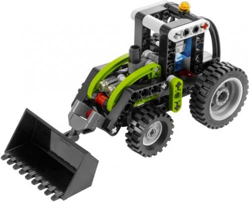 Tractor LEGO set (#8260-1, 2009)