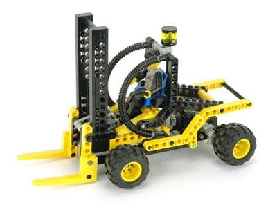 Forklift Truck LEGO set (#8463-1, 2001)