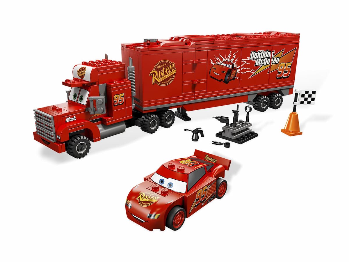 Mack's Team Truck LEGO set (#8486-1)