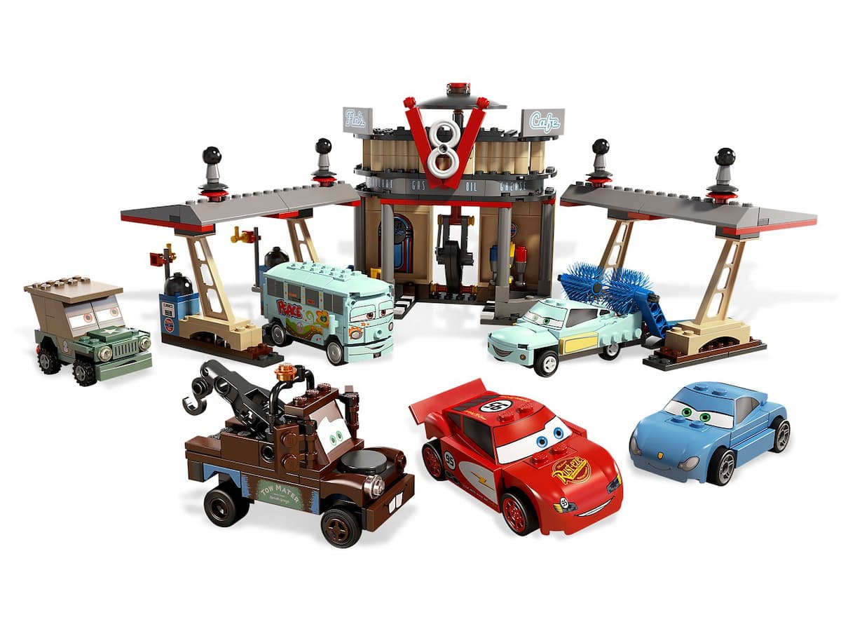 Flo's V8 Café LEGO set (#8487-1)