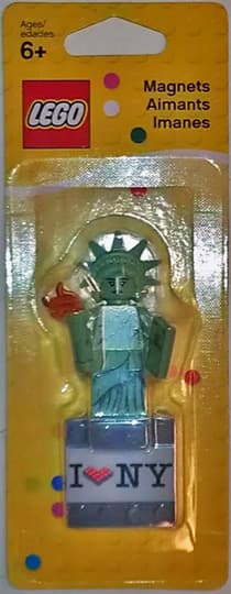 Statue of Liberty Magnet LEGO set (#850497-1)