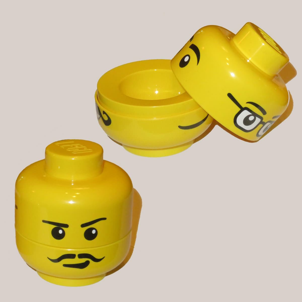 Egg Cup Set LEGO set (#851524-1)