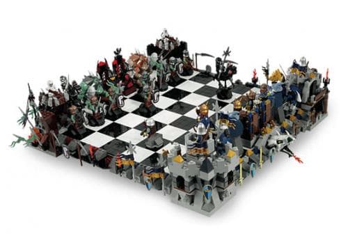 Fantasy Era Castle Giant Chess Set LEGO set (#852293-1)