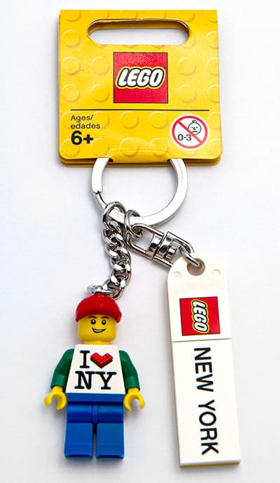 New York Key Chain LEGO Key Chain set (#853309-1, 2011)