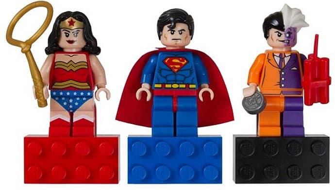 Super Heroes Magnet Set LEGO set (#853432-1)