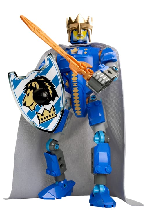 King Mathias (Series 1) Limited Edition with Map and Cape, European LEGO set (#8790-1)