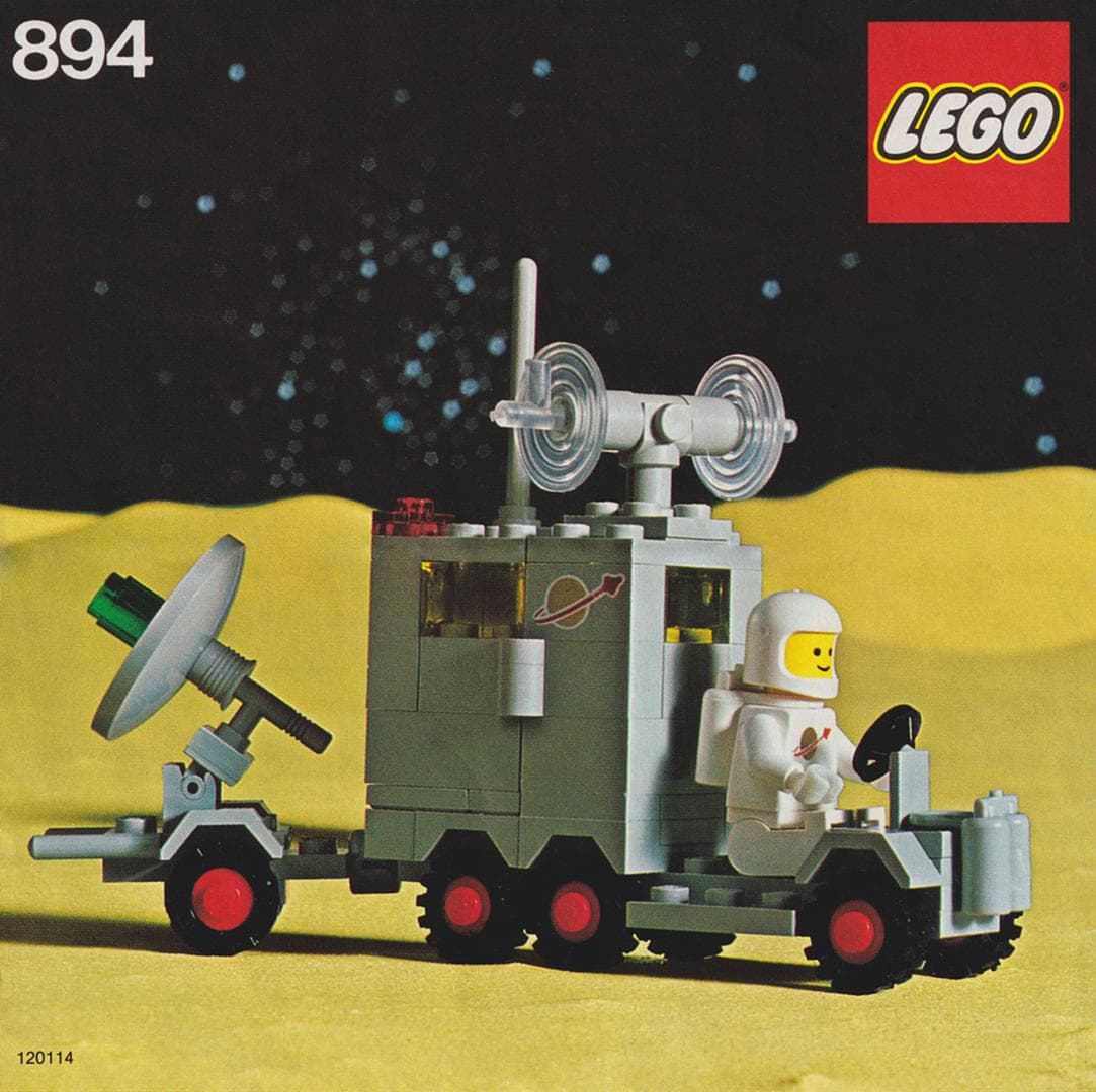 Mobile Ground Tracking Station LEGO set (#894-1)