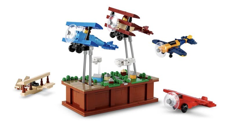Pursuit of Flight LEGO set (#910028-1)