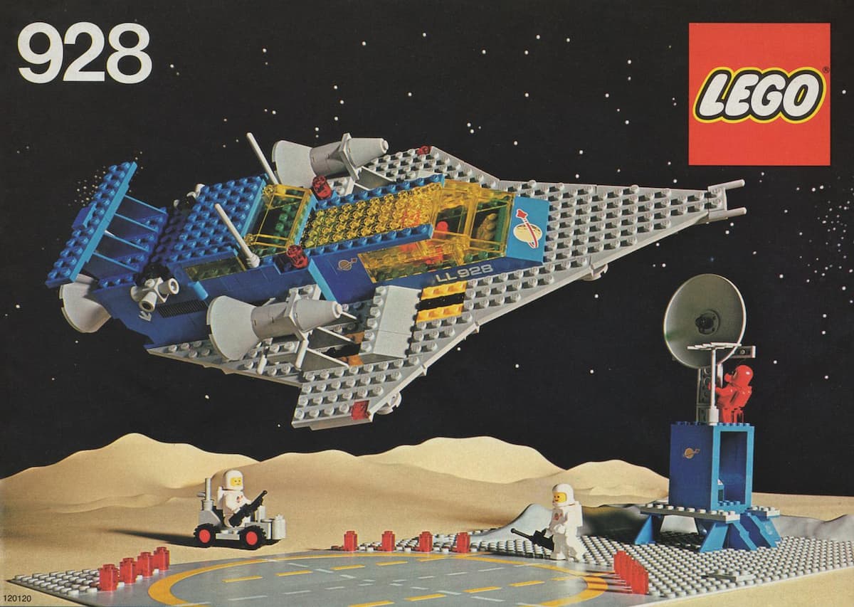 Space Cruiser and Moonbase LEGO set (#928-1)