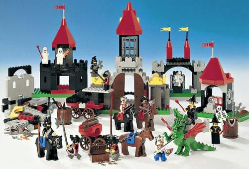 Castle Set LEGO set (#9376-1)
